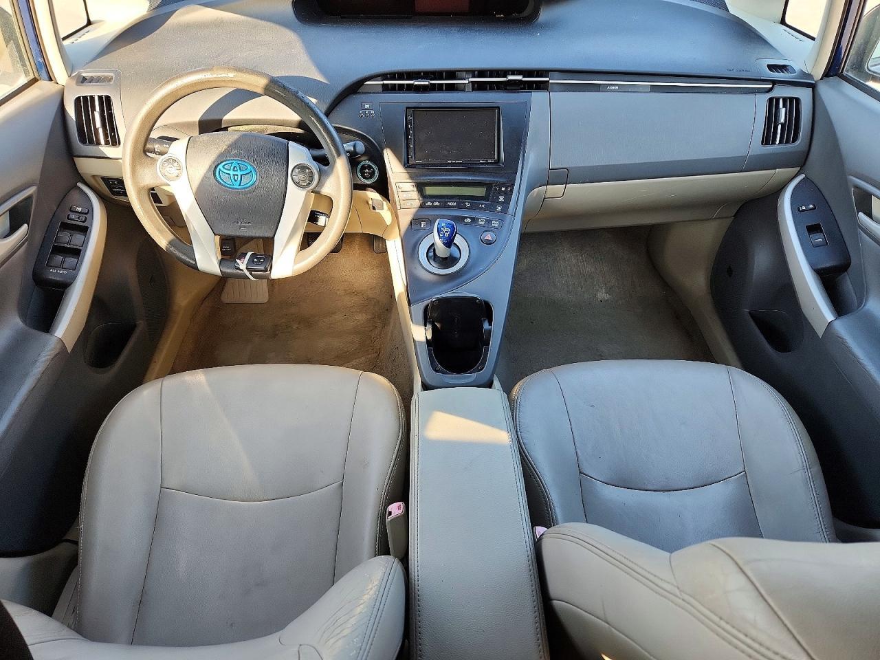 2010 TOYOTA PRIUS