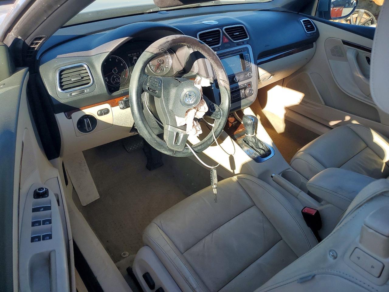 2012 VOLKSWAGEN EOS