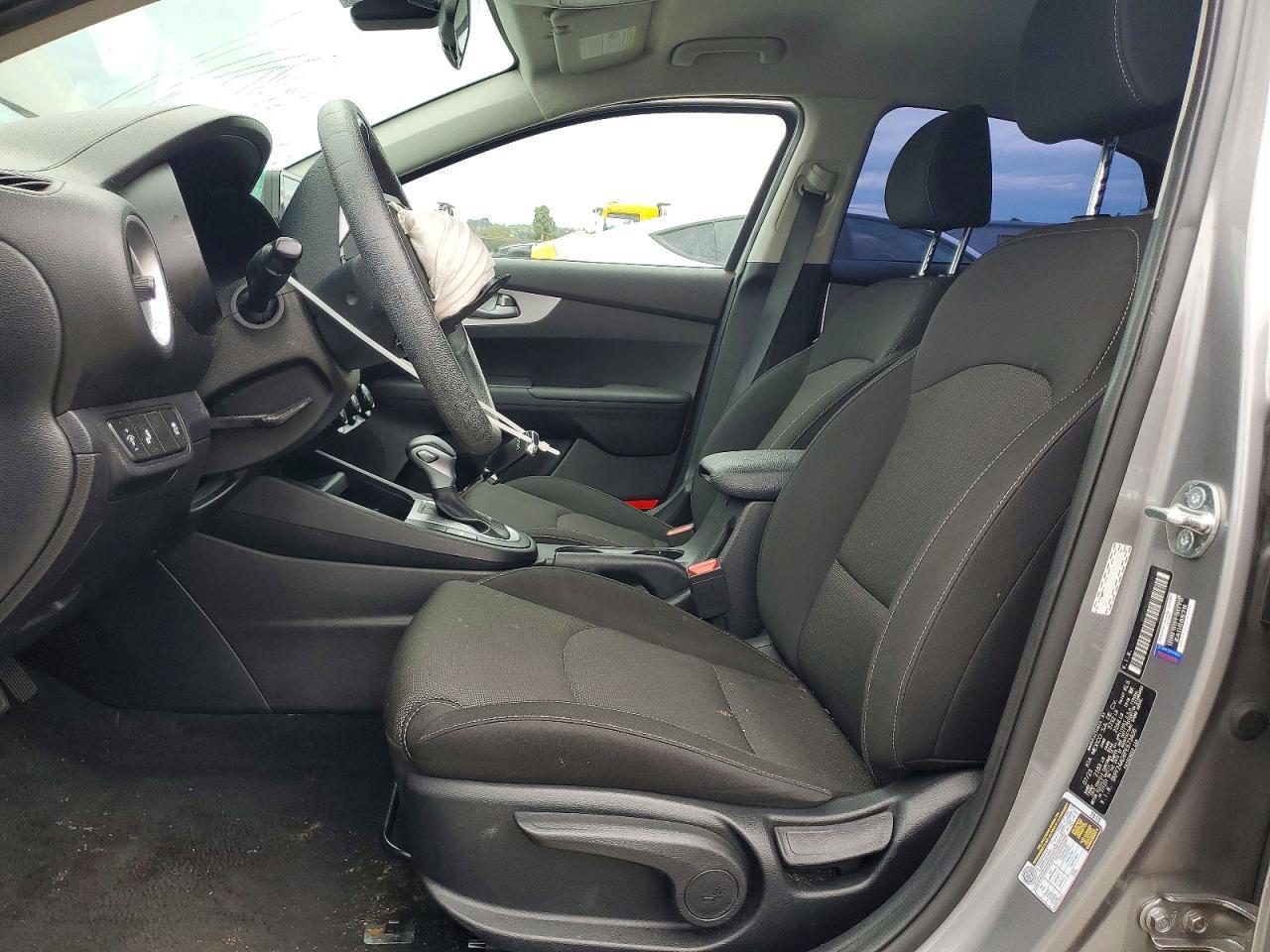 2023 KIA FORTE