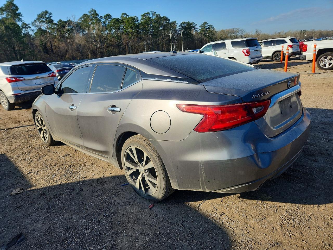 2016 NISSAN Maxima