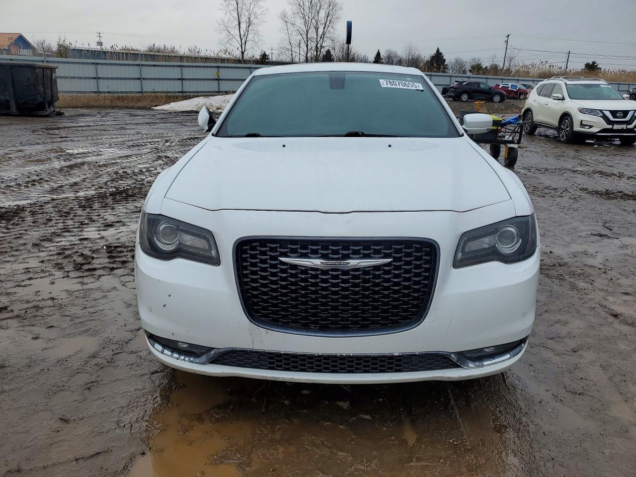 2017 CHRYSLER 300