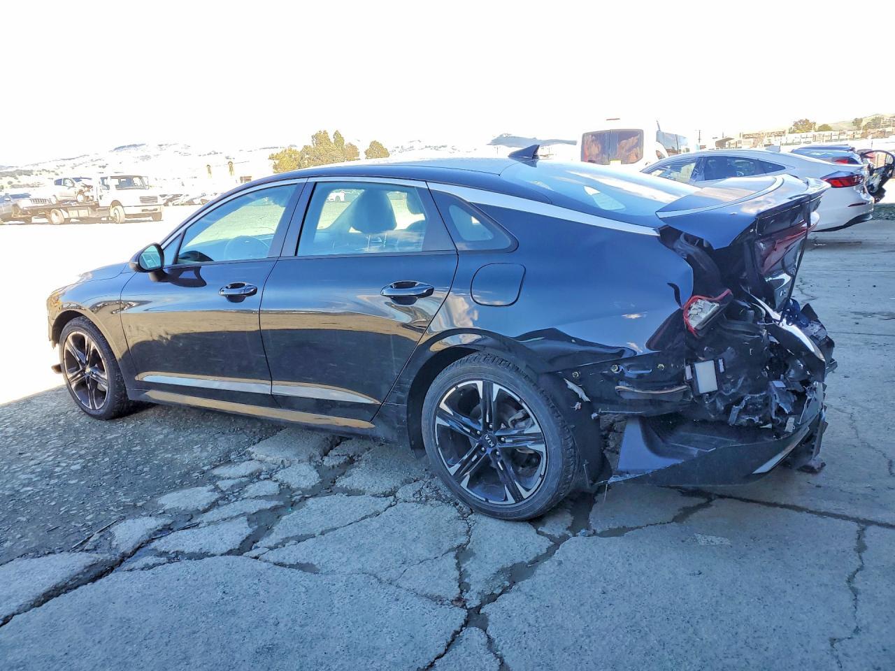 2021 KIA K5