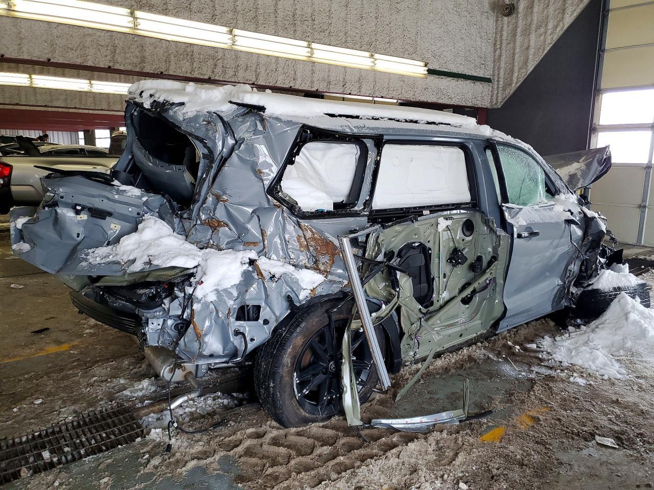 2026 TOYOTA HIGHLANDER