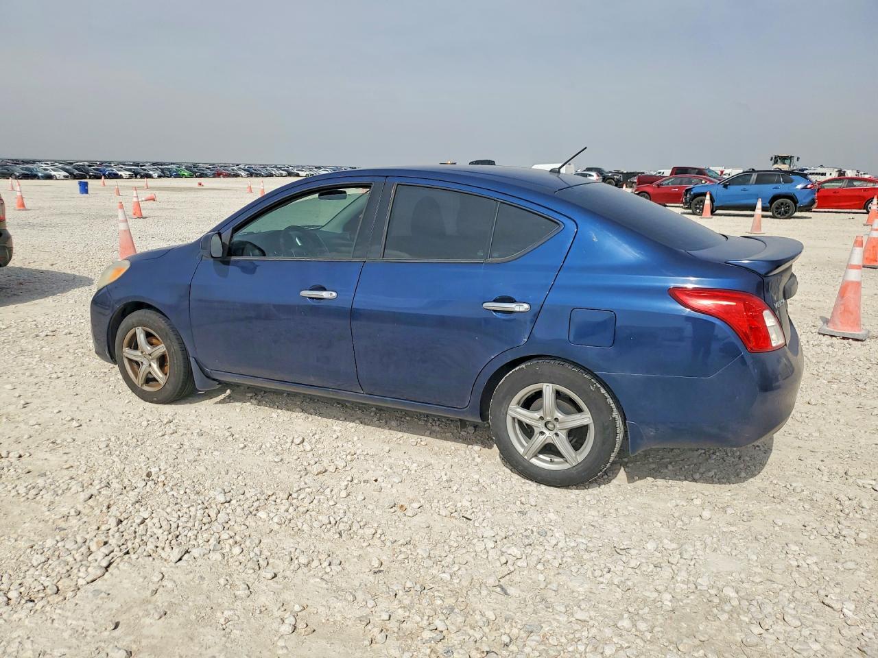 2014 NISSAN VERSA