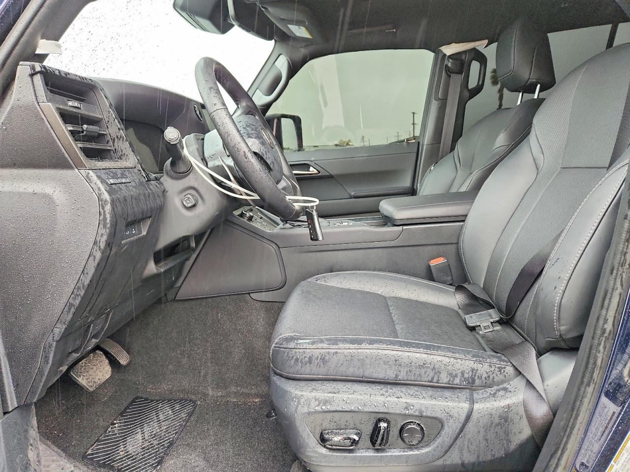 2024 LEXUS GX 550