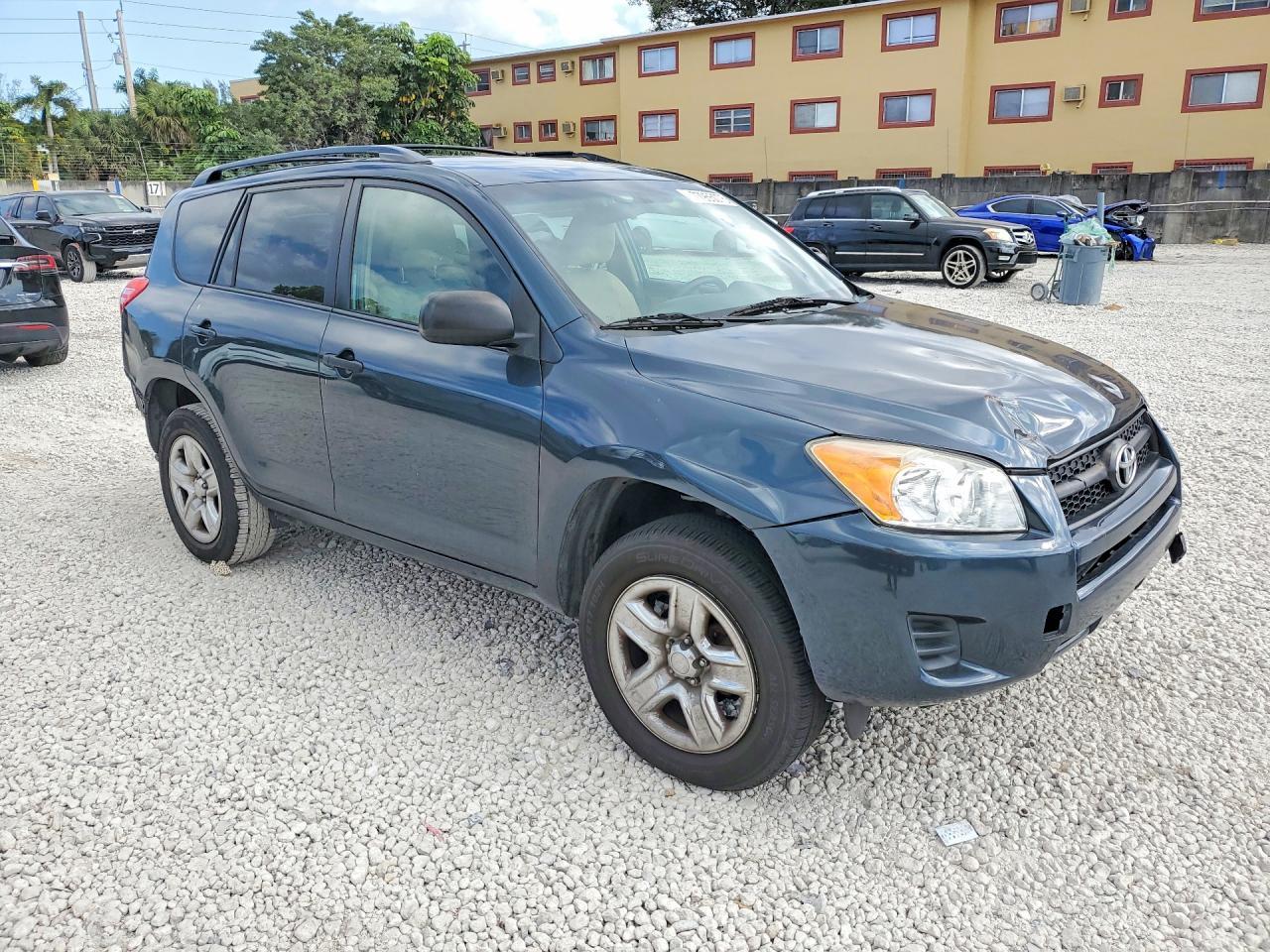 2012 TOYOTA RAV4