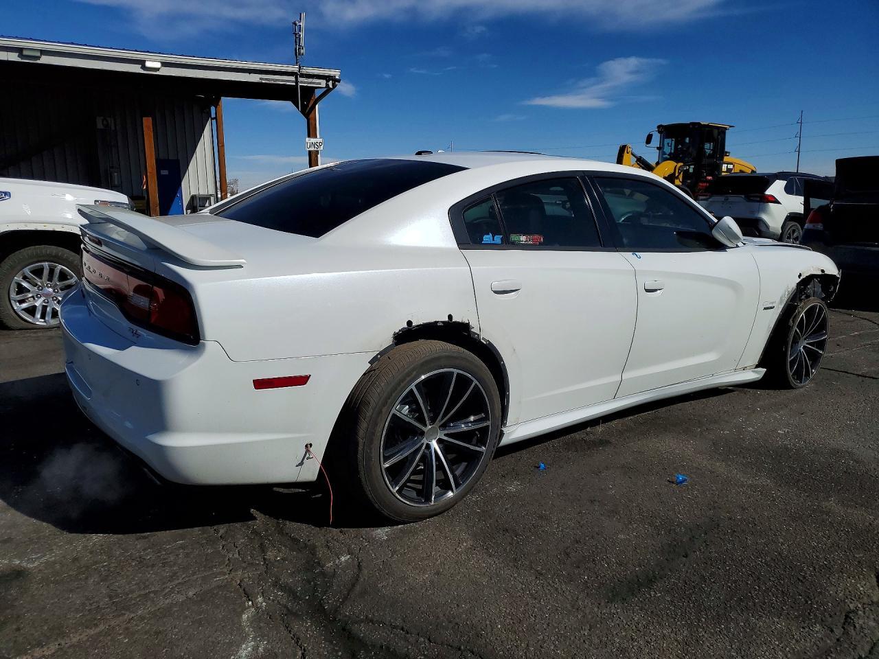 2013 DODGE CHARGER