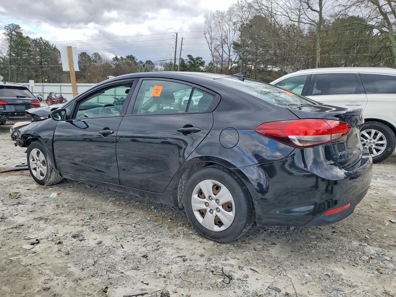 2017 KIA FORTE