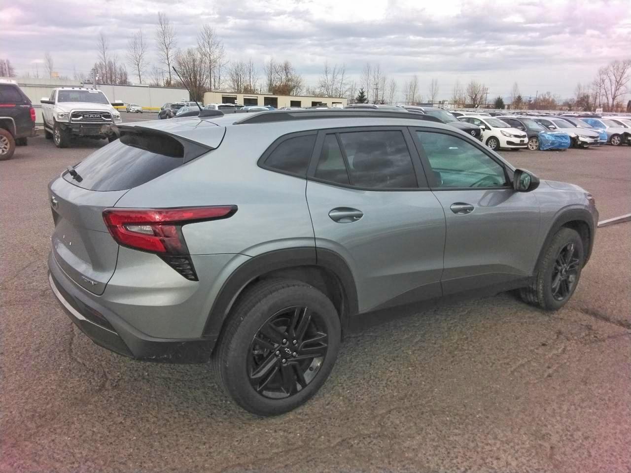 2025 CHEVROLET TRAX