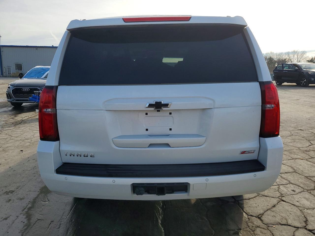 2018 CHEVROLET Tahoe