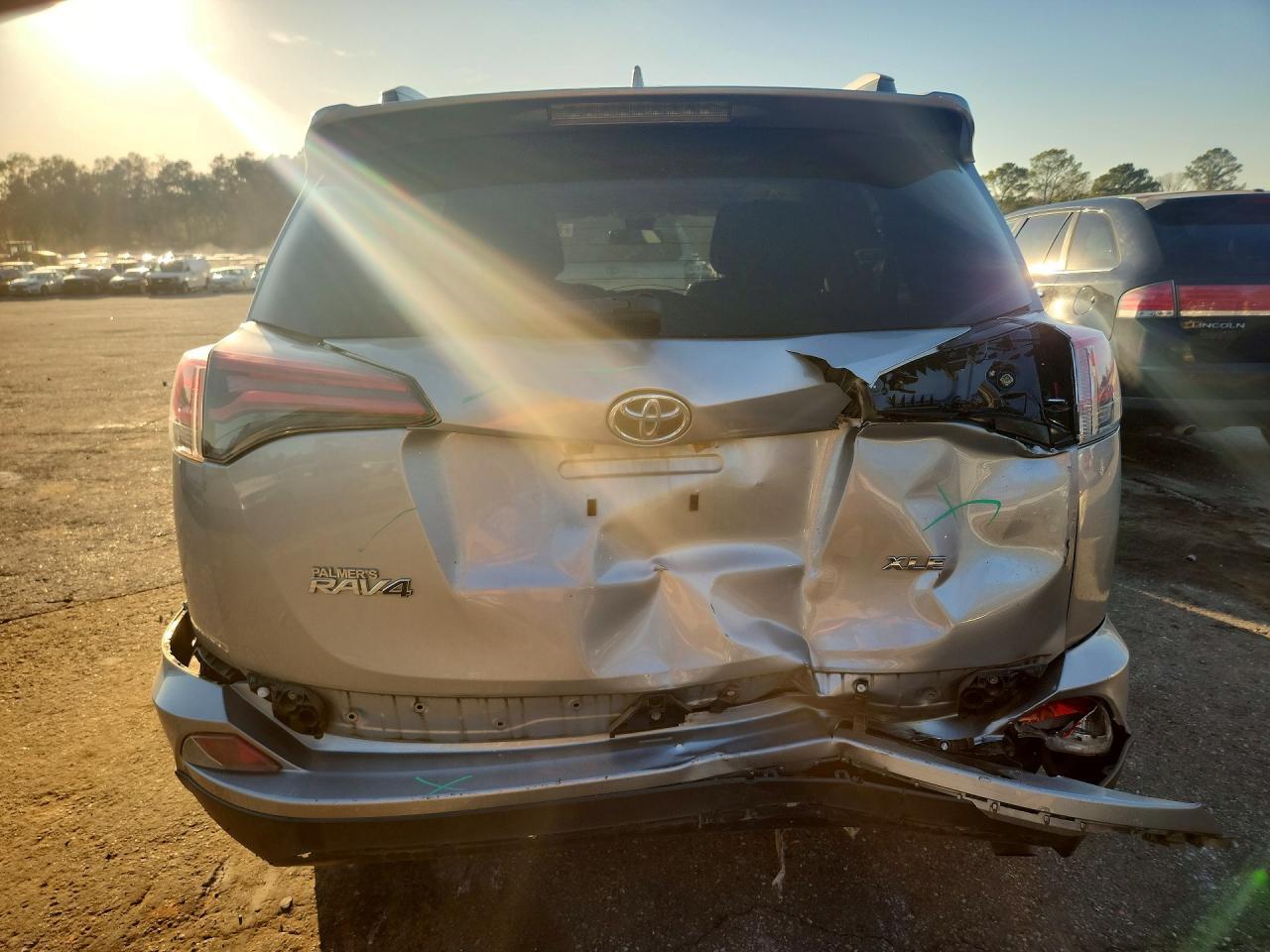 2018 TOYOTA RAV4