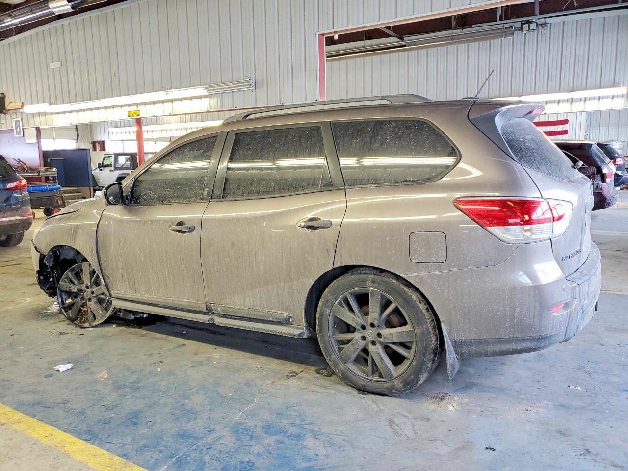 2013 NISSAN PATHFINDER