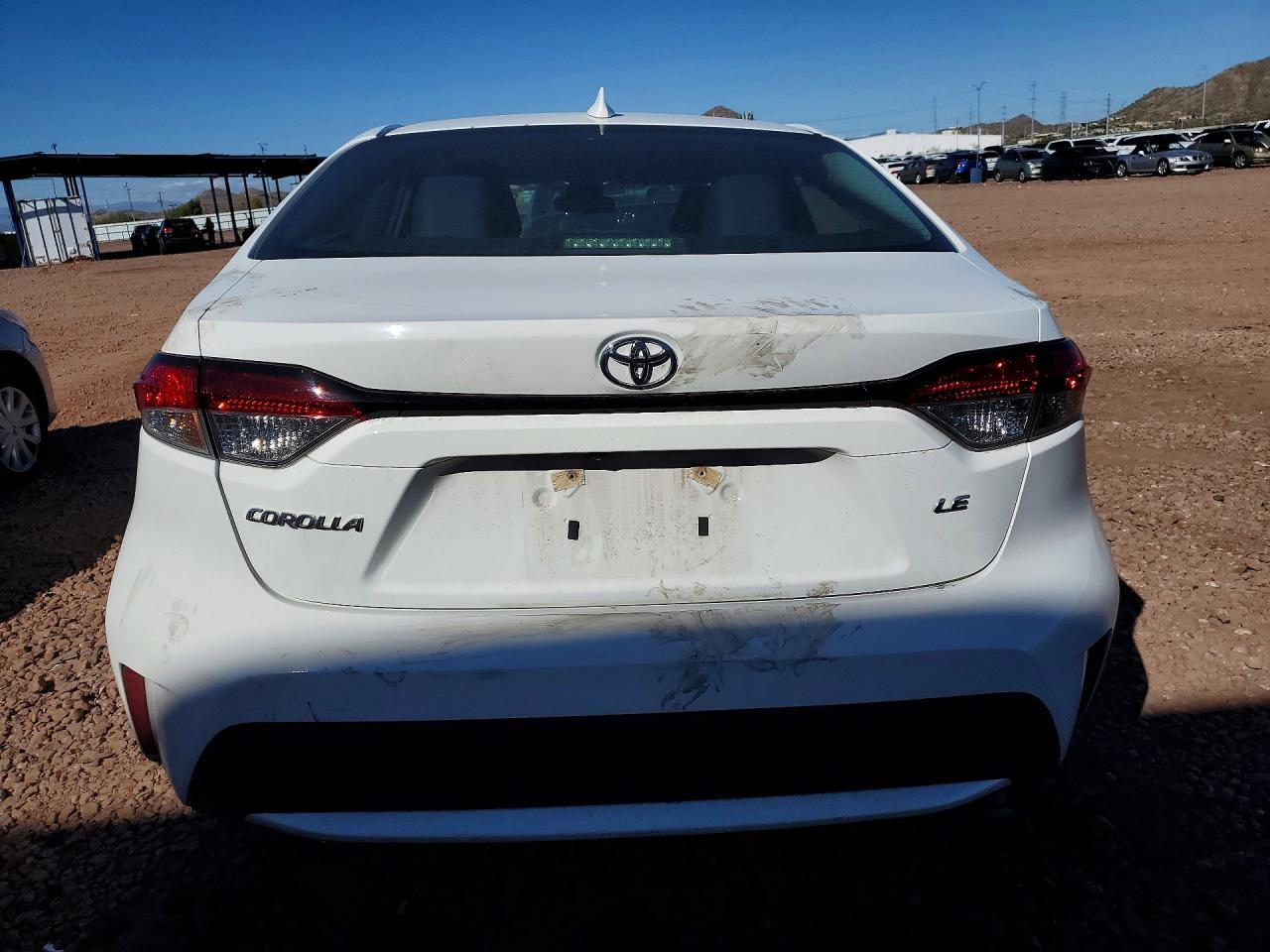2020 TOYOTA COROLLA