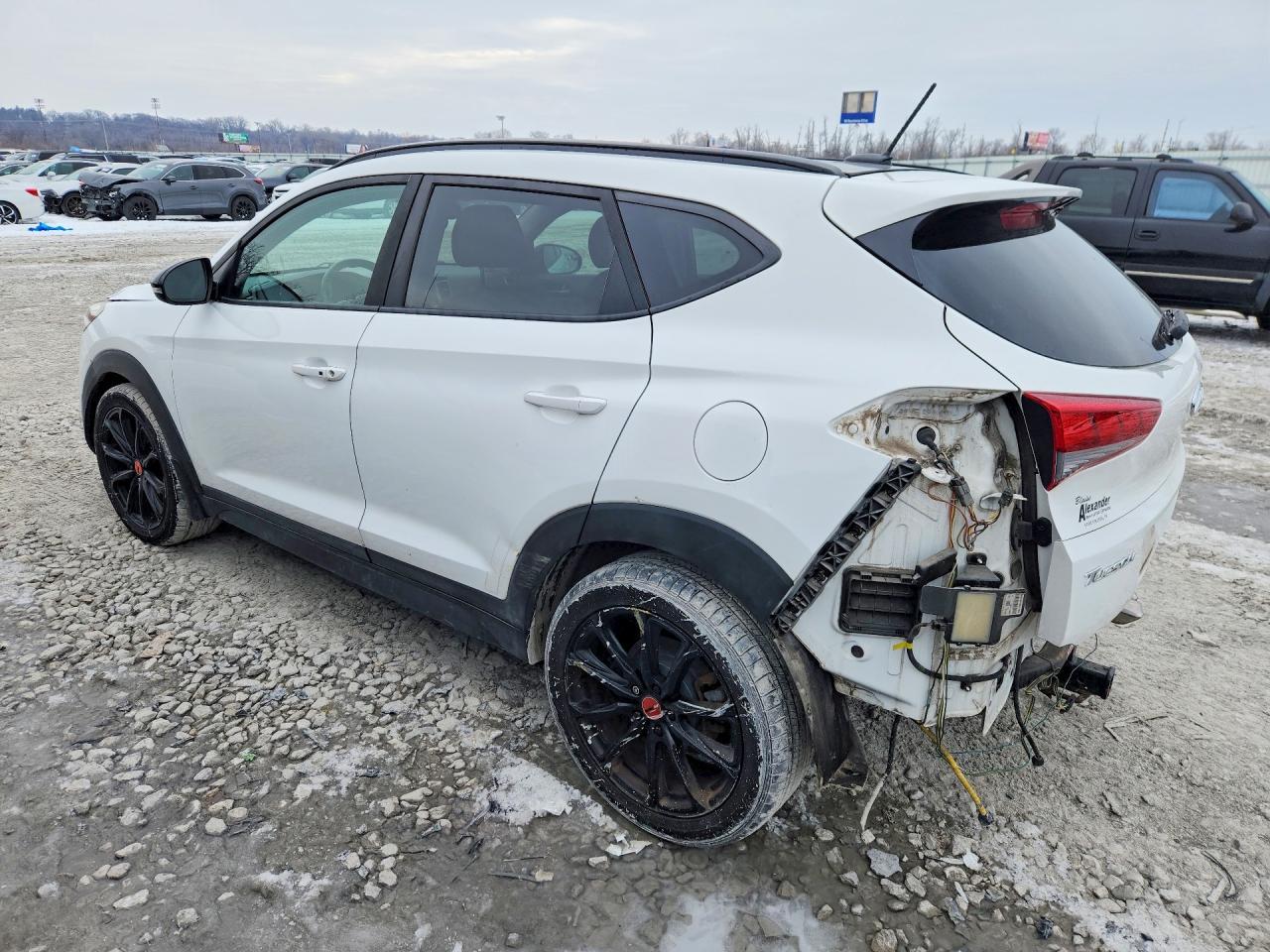 2017 HYUNDAI TUCSON