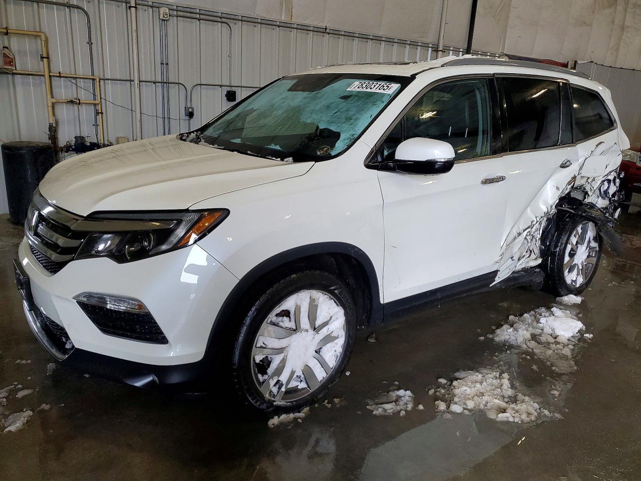 2017 HONDA PILOT