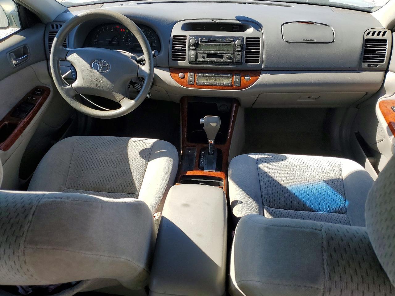 2004 TOYOTA CAMRY