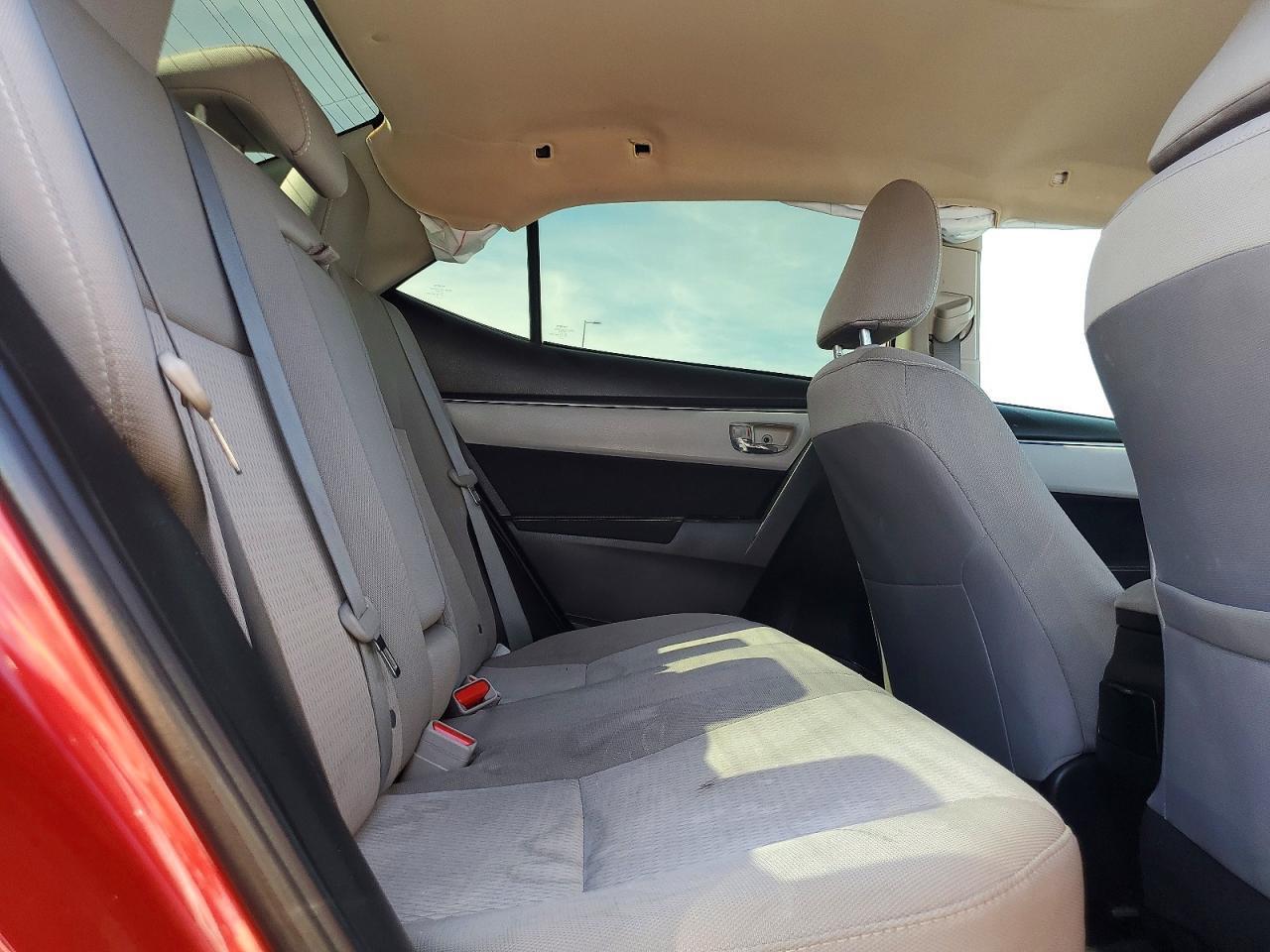2015 TOYOTA COROLLA