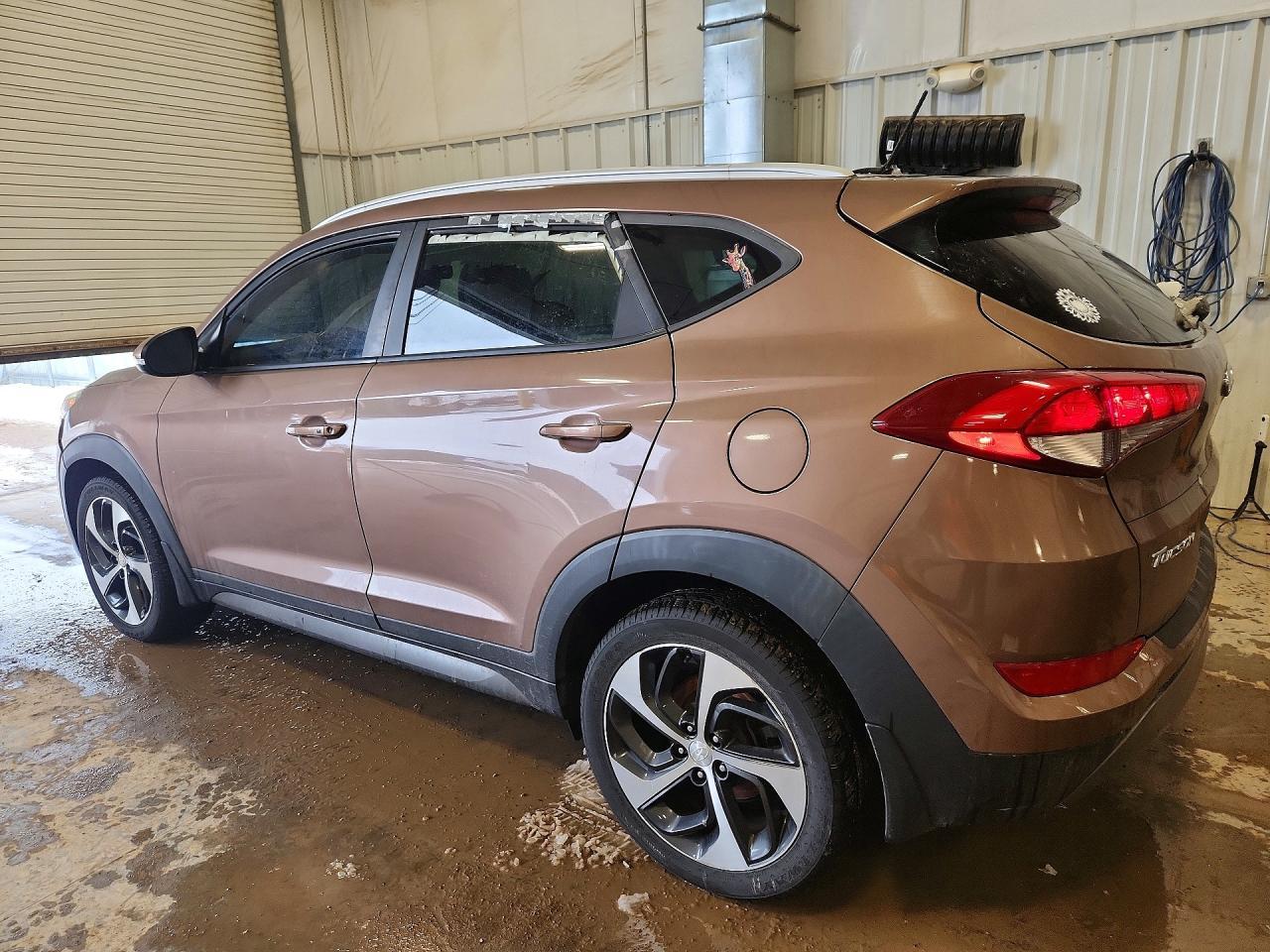 2016 HYUNDAI TUCSON