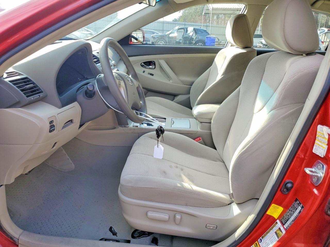 2011 TOYOTA CAMRY