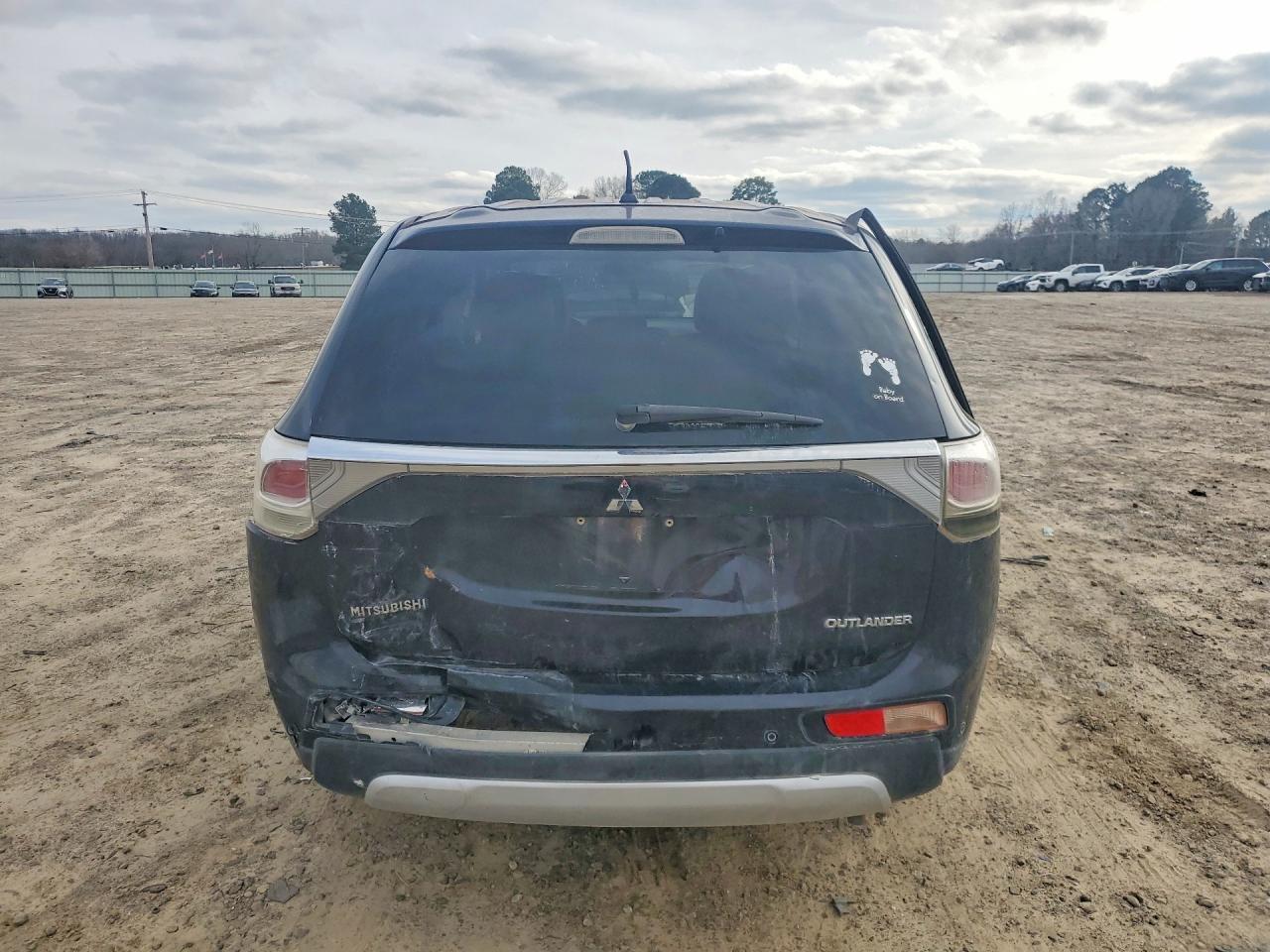 2015 MITSUBISHI outlander