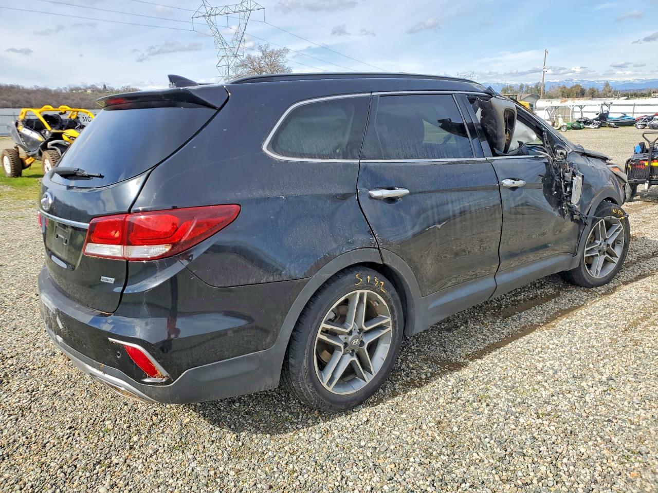 2017 HYUNDAI SANTA FE