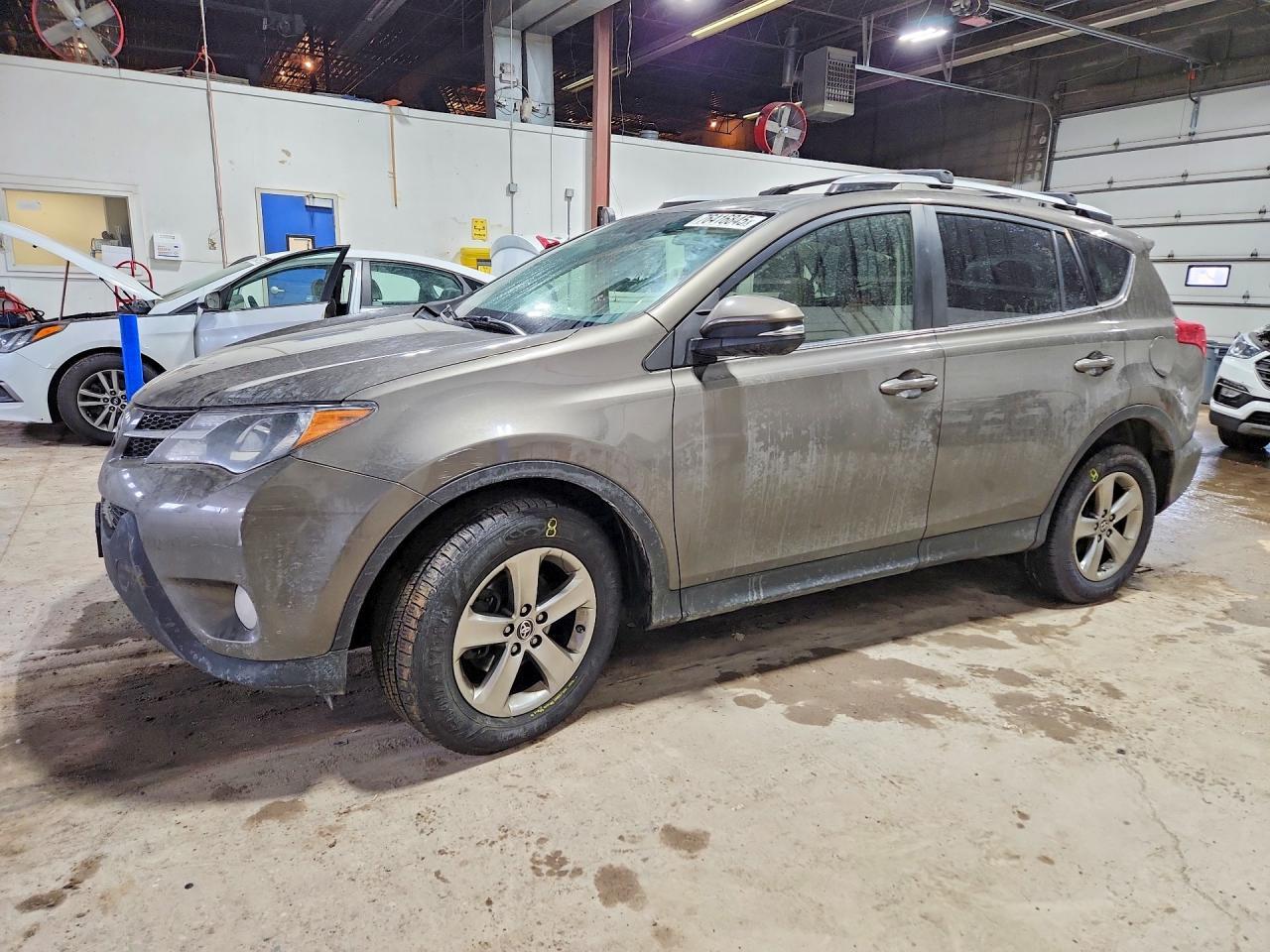 2015 TOYOTA RAV4