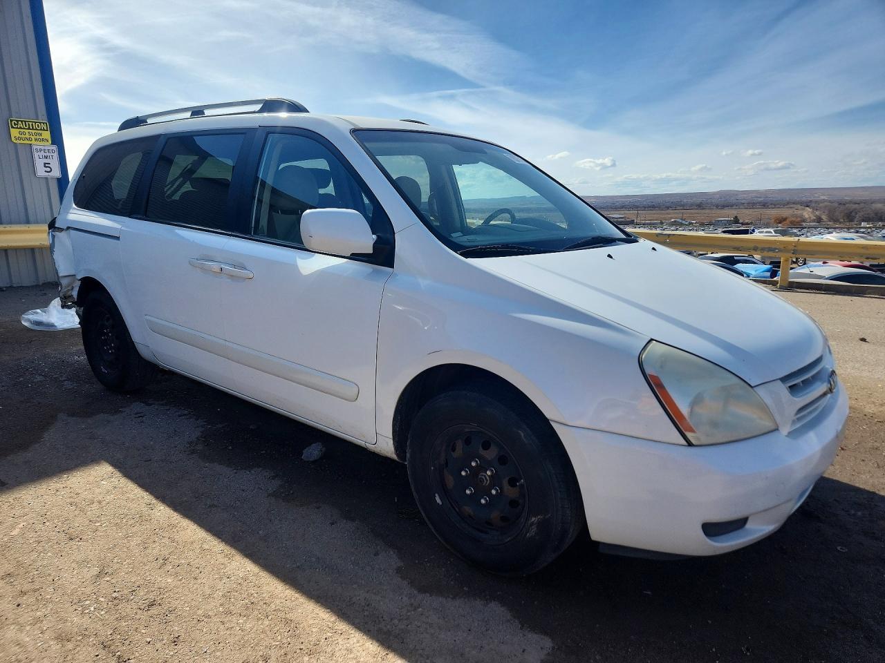 2008 KIA SEDONA