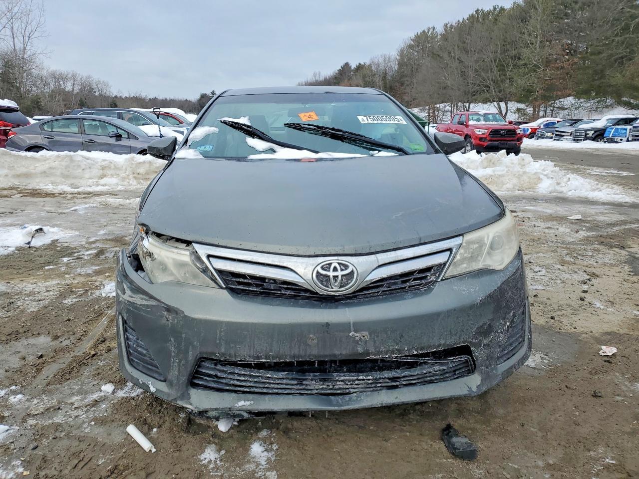 2013 TOYOTA CAMRY
