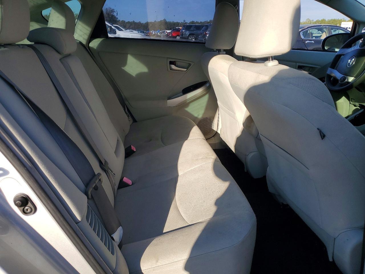 2014 TOYOTA PRIUS