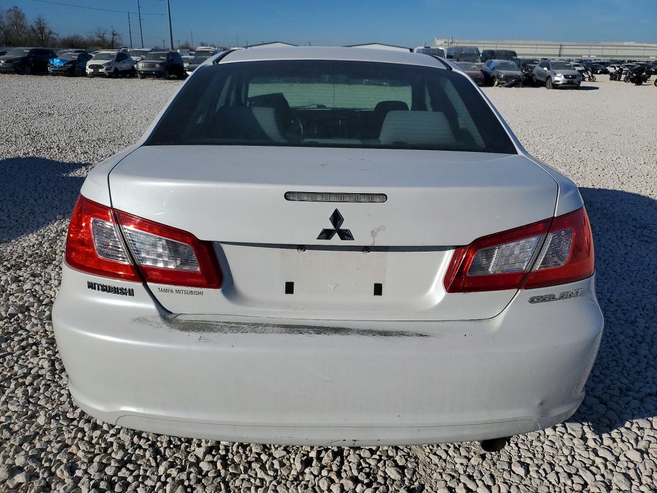 2011 MITSUBISHI Galant
