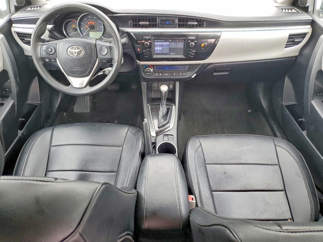 2015 TOYOTA COROLLA