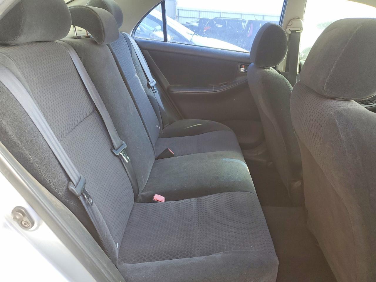2005 TOYOTA COROLLA