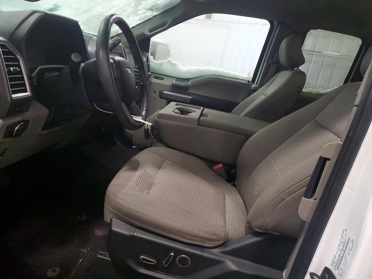 2015 FORD F-150