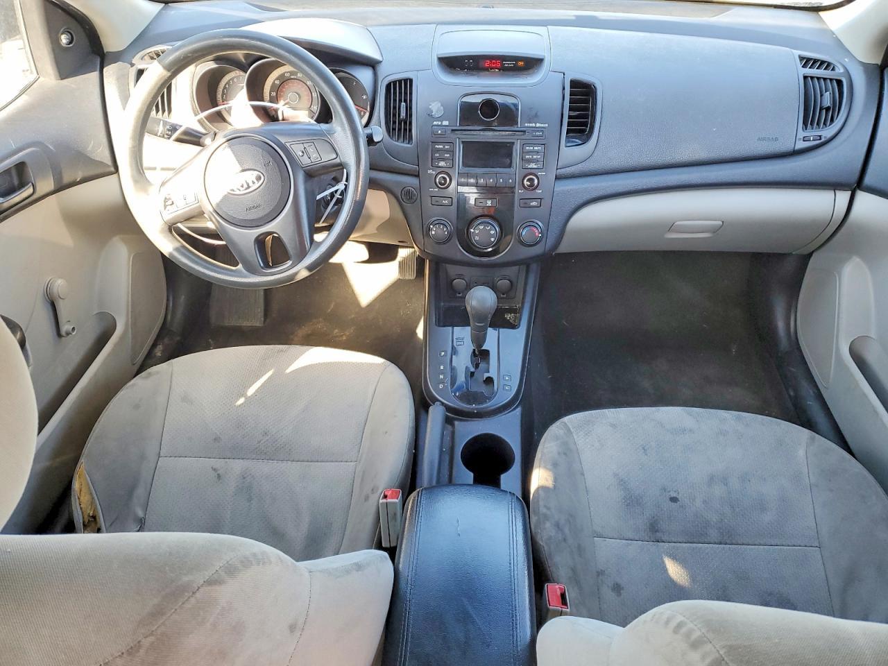 2010 KIA FORTE