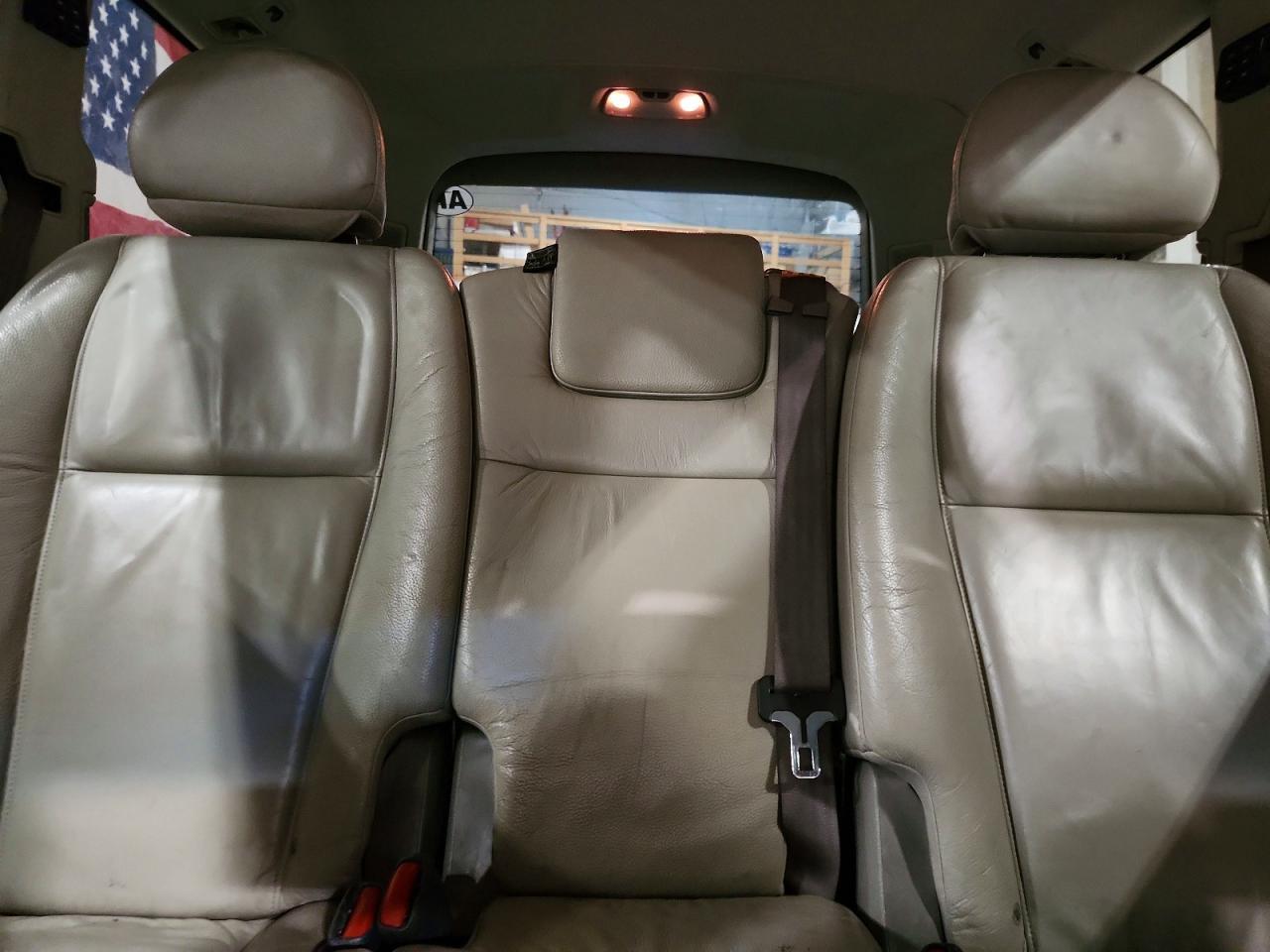 2004 VOLVO XC90