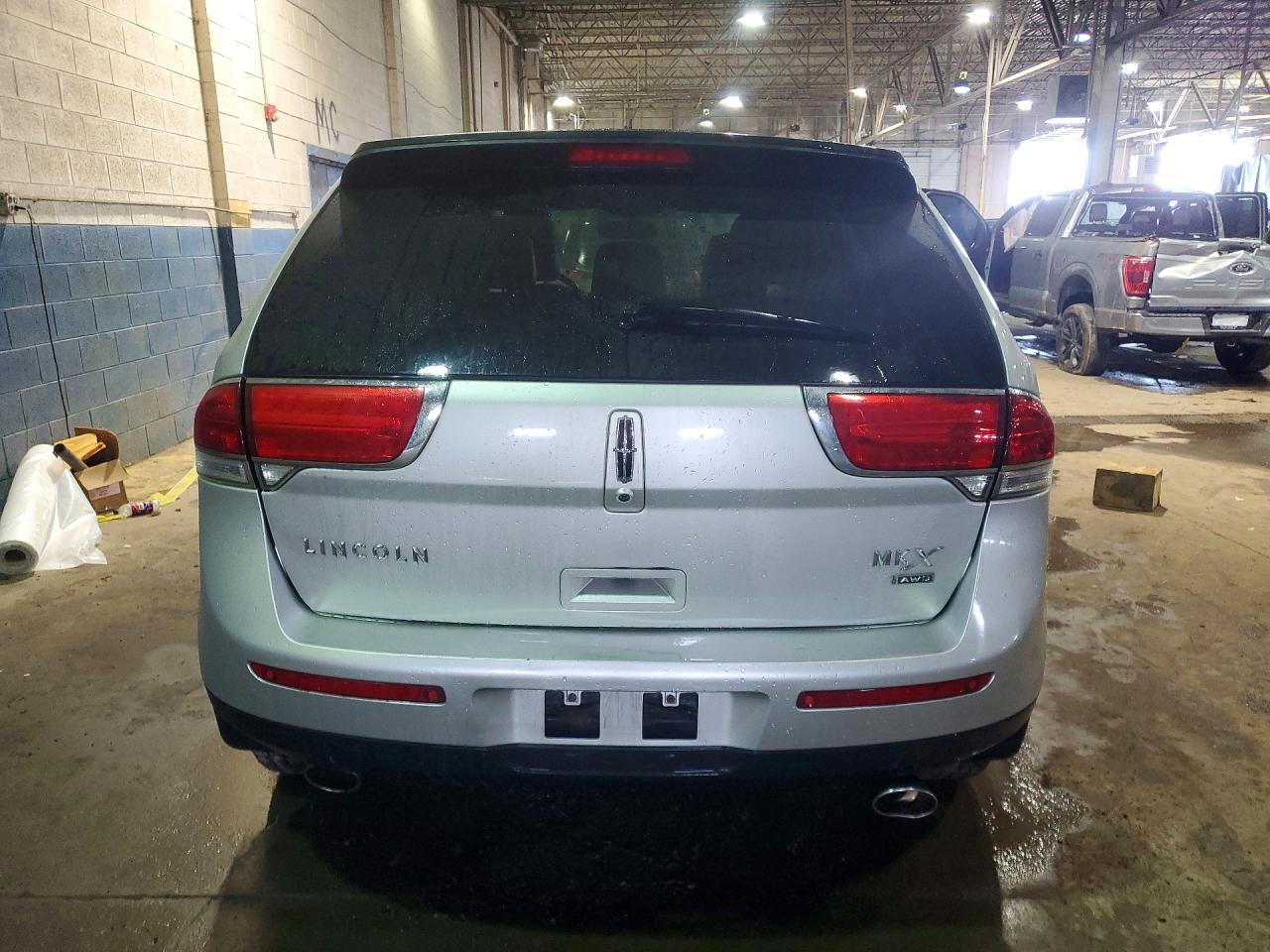2013 LINCOLN MKX