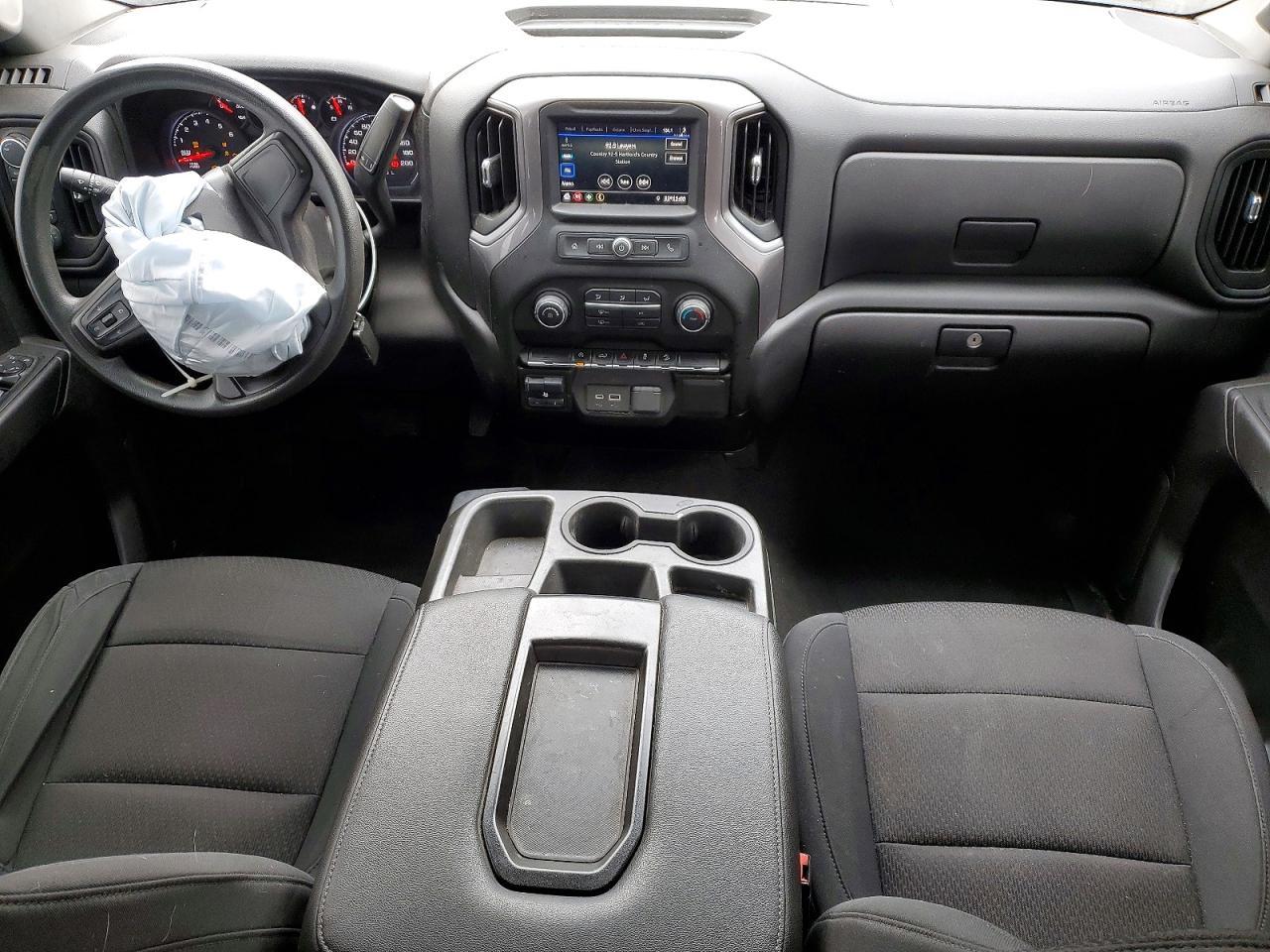 2021 CHEVROLET Silverado