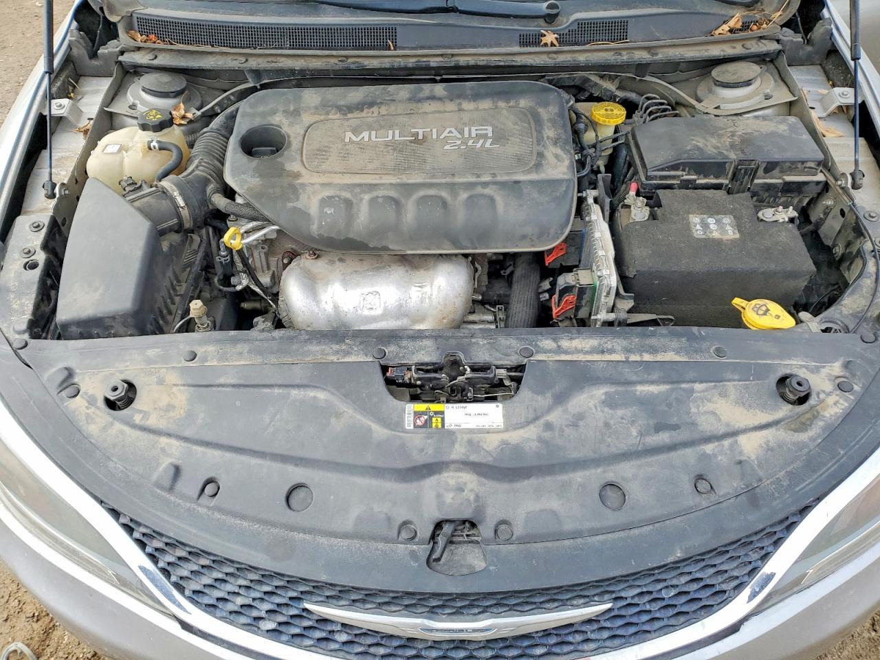 2015 CHRYSLER 200