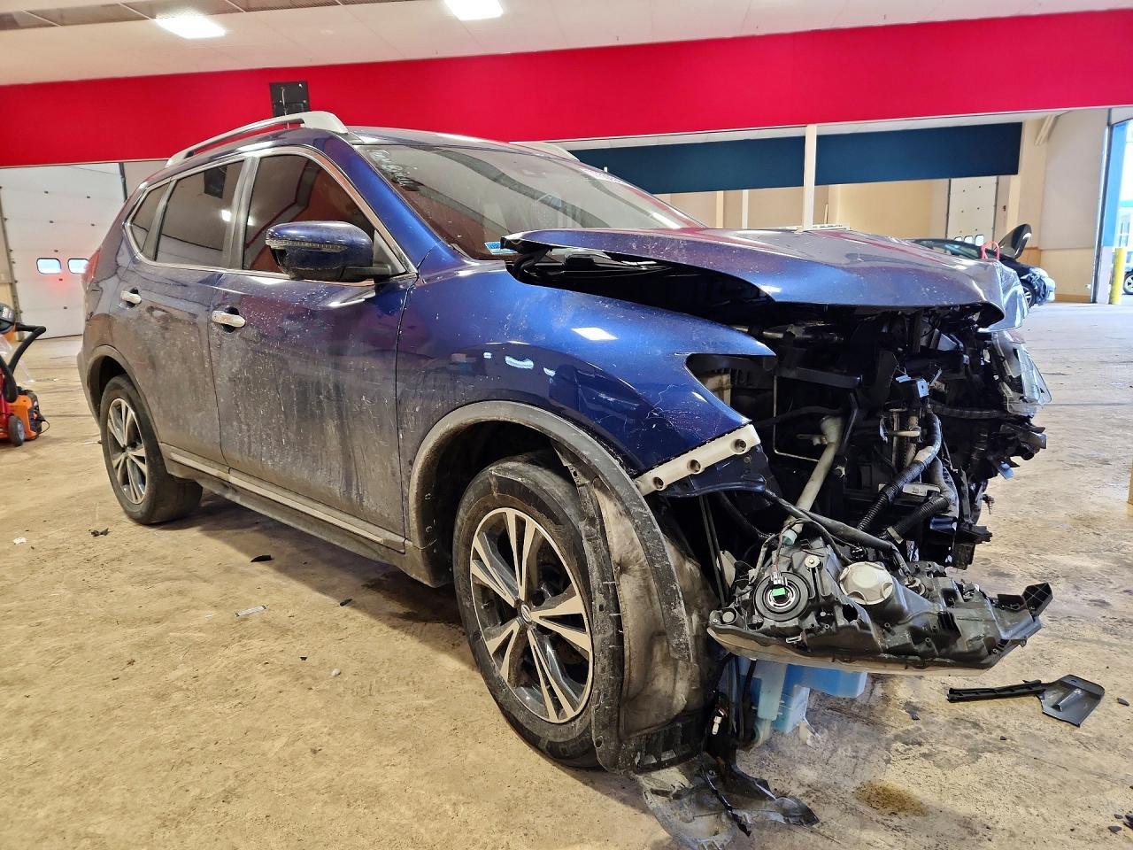 2018 NISSAN