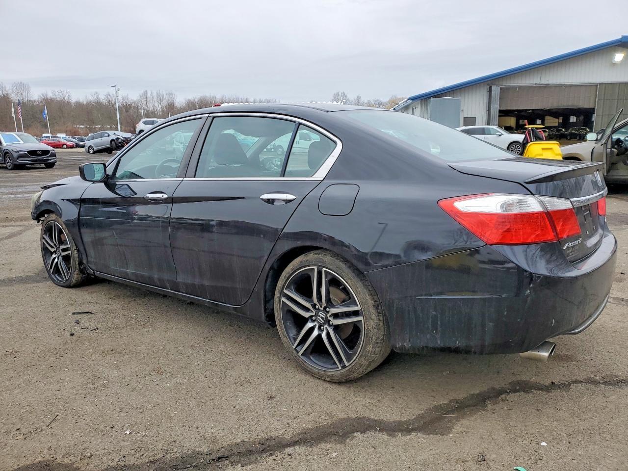 2015 HONDA ACCORD