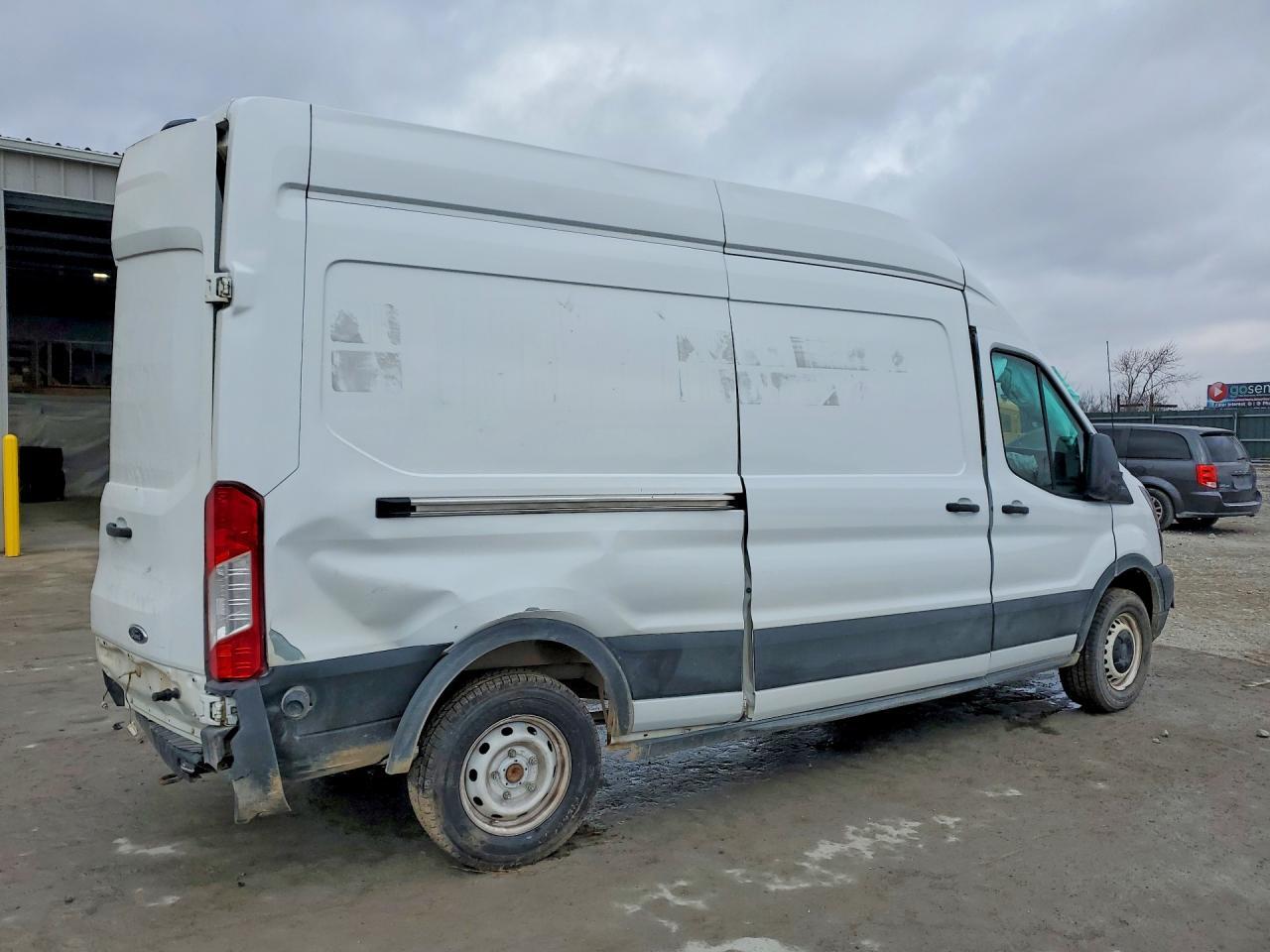 2022 FORD Transit