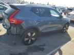 2020 VOLVO XC40
