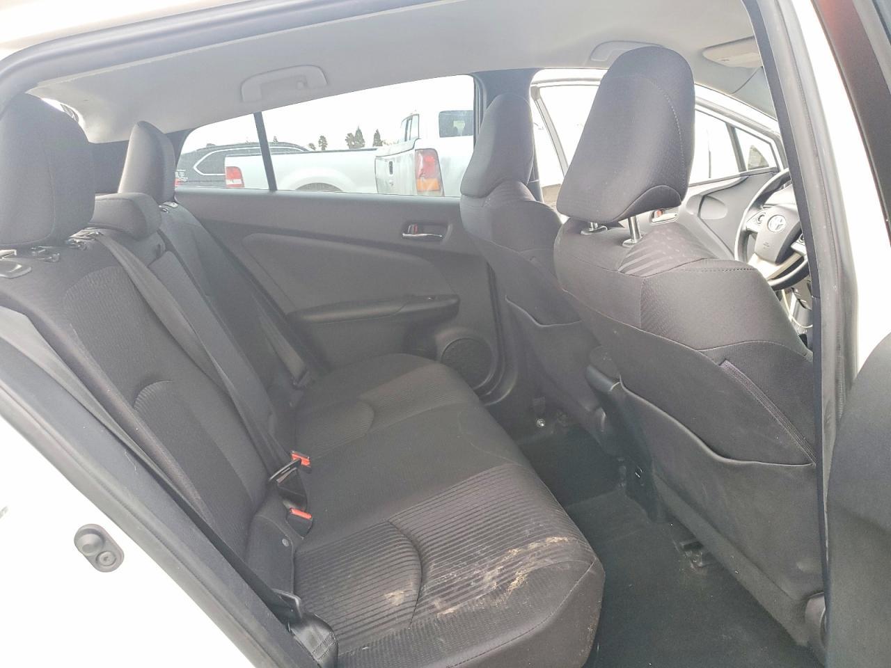 2017 TOYOTA PRIUS