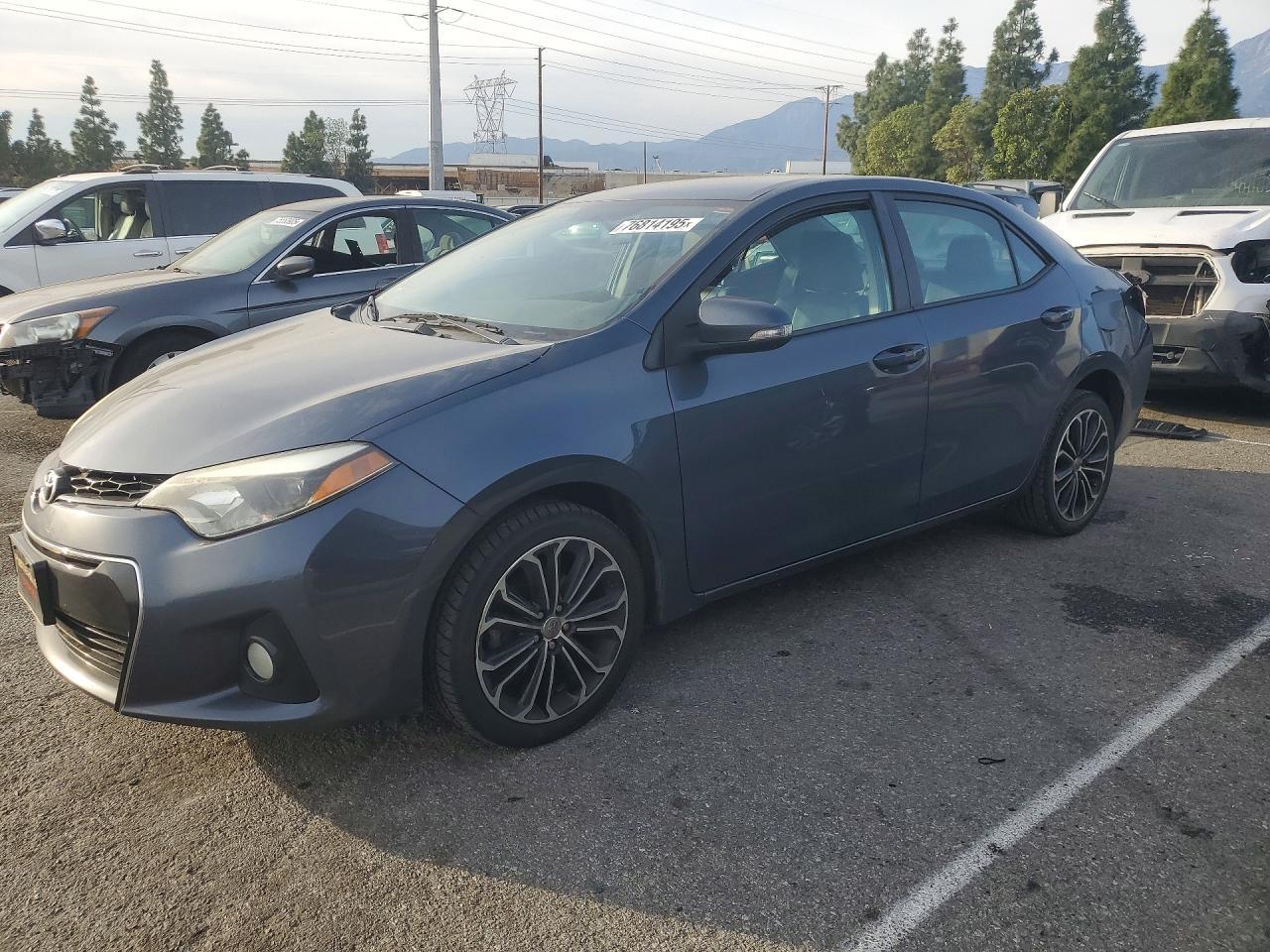 2016 TOYOTA COROLLA