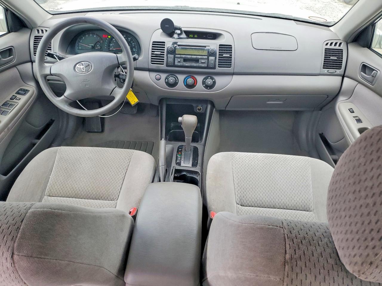 2004 TOYOTA CAMRY