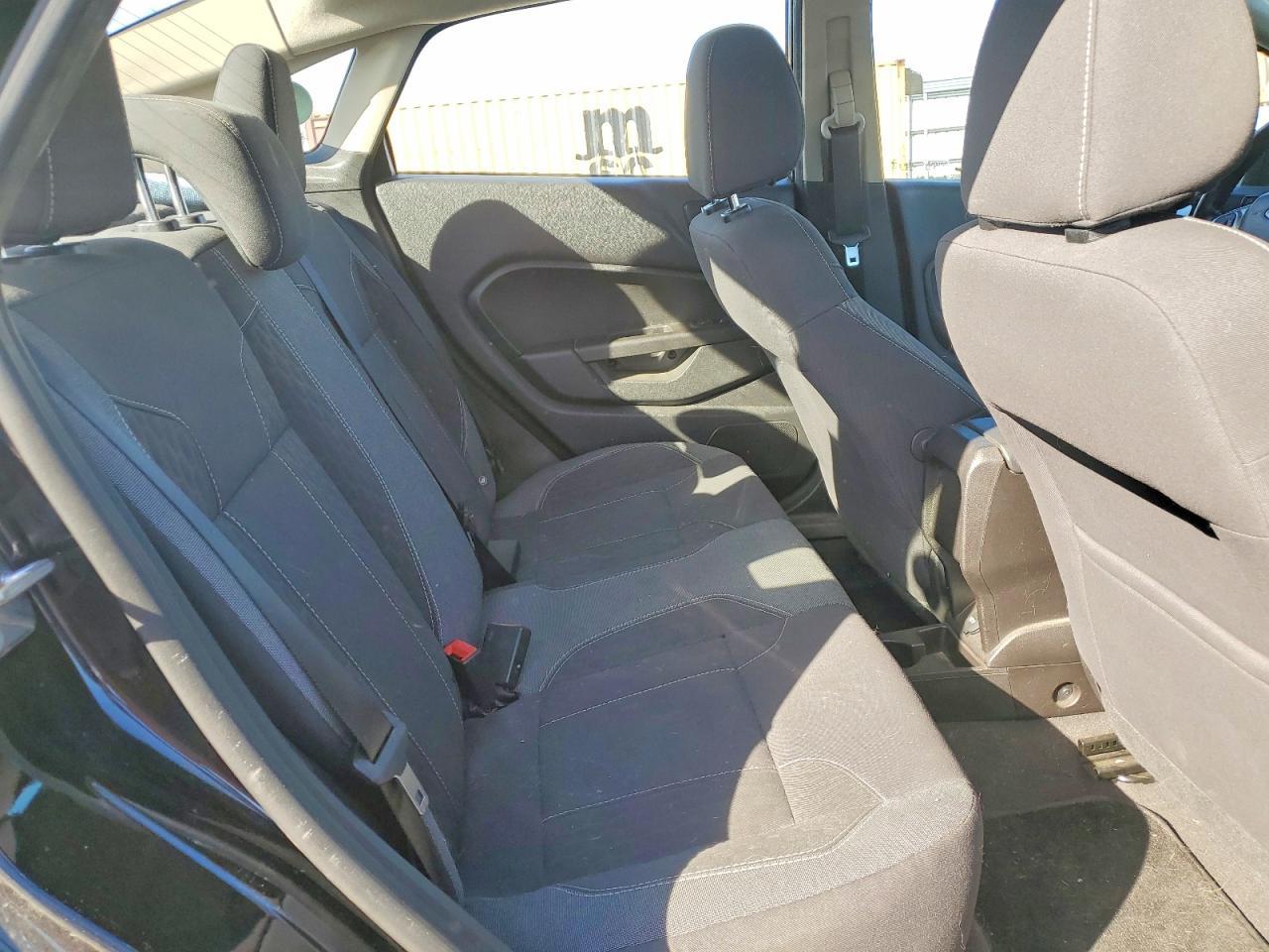 2014 FORD Fiesta