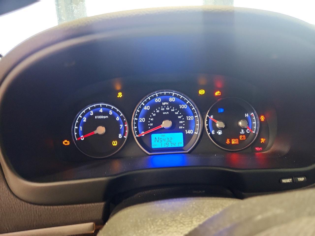 2012 HYUNDAI SANTA FE