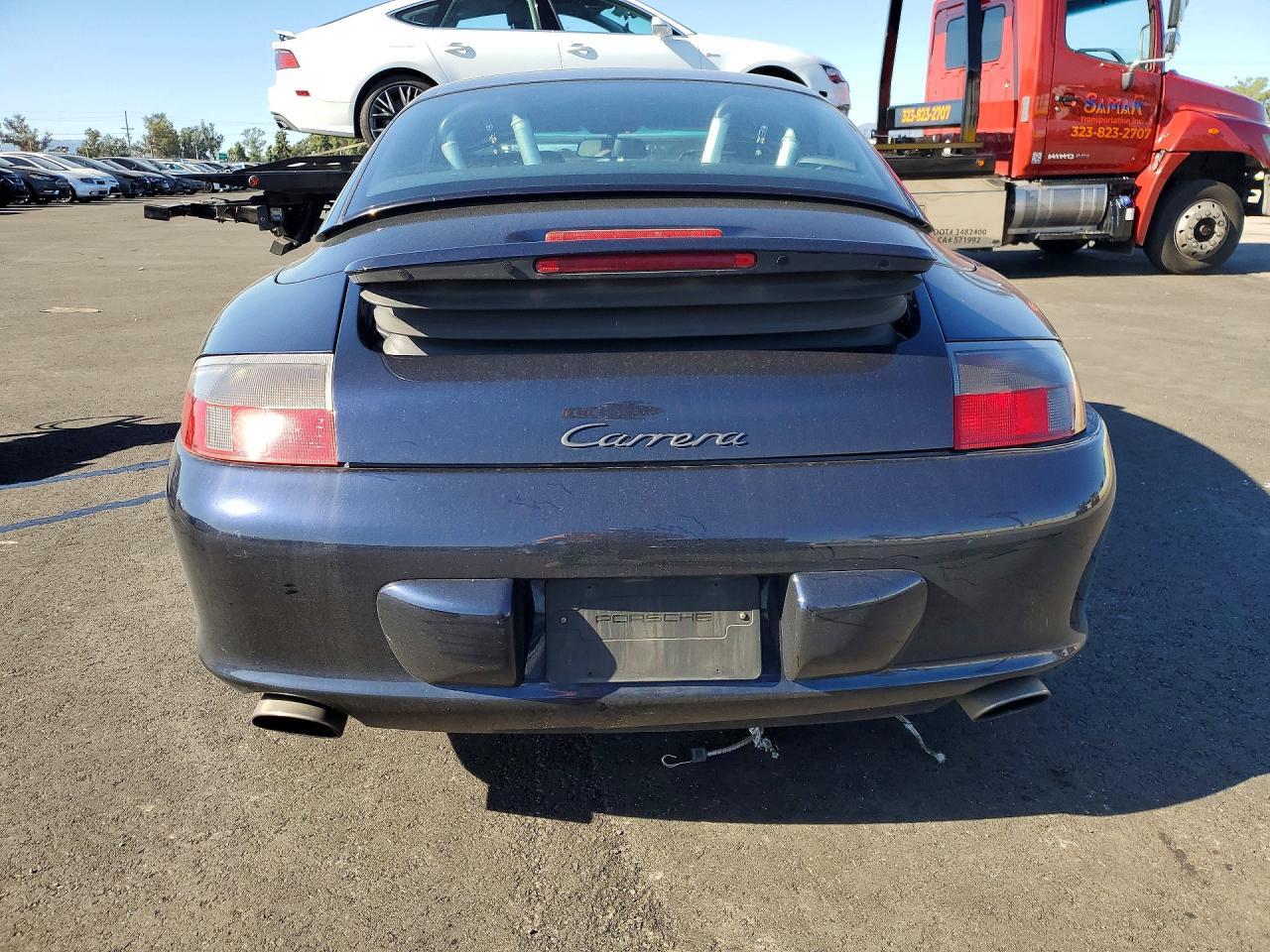 2003 PORSCHE 911