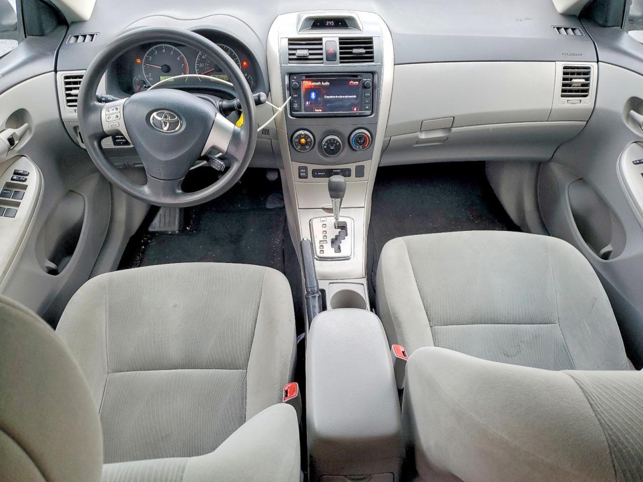 2013 TOYOTA COROLLA