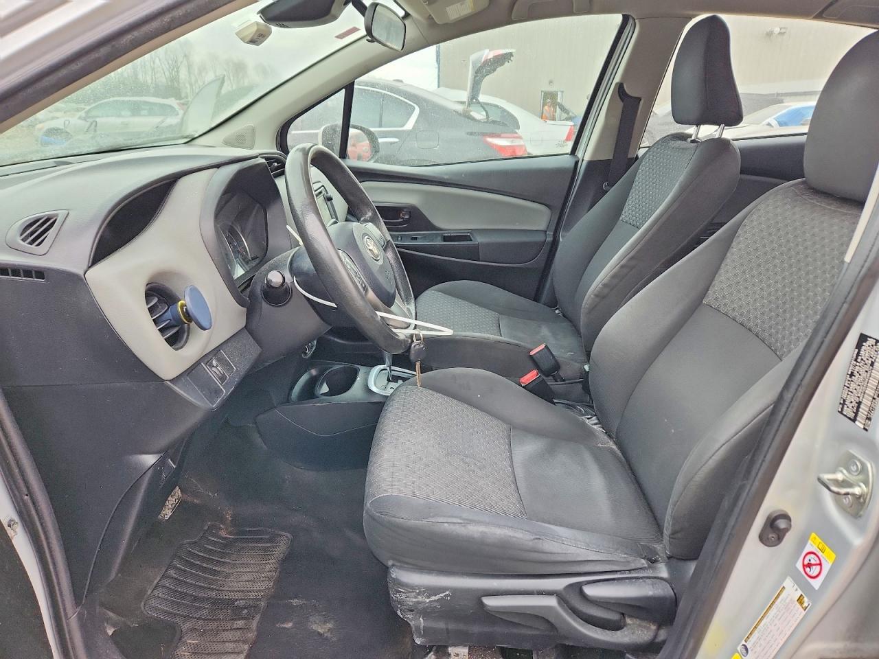 2017 TOYOTA YARIS